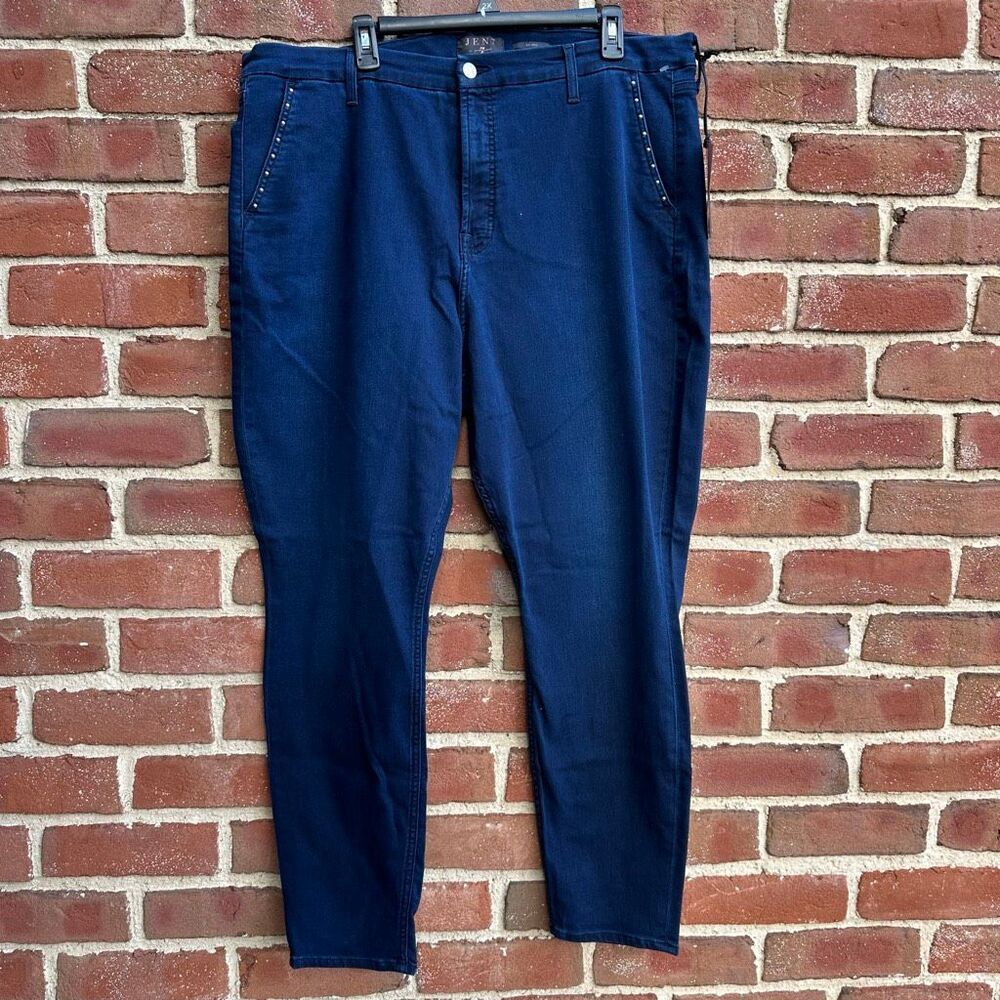 7 For All Mankind $158 Jen7 Skinny Jeans Dark Wash Stud Detail Size 22 NEW